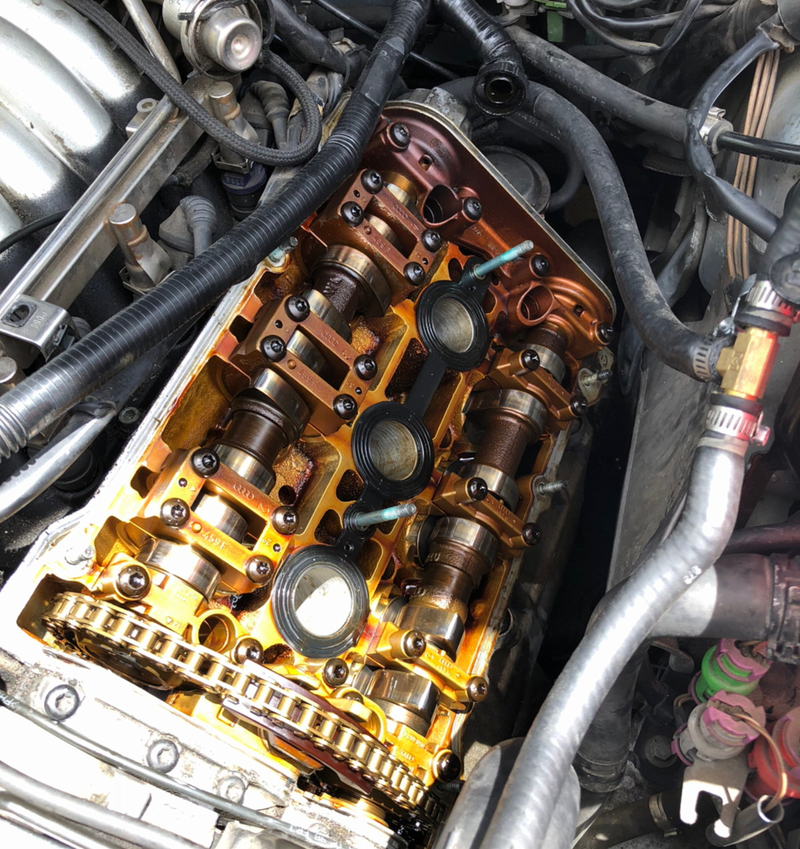 Note the bump on the back end of the intake cam. We’ll be revisiting that in a bit.